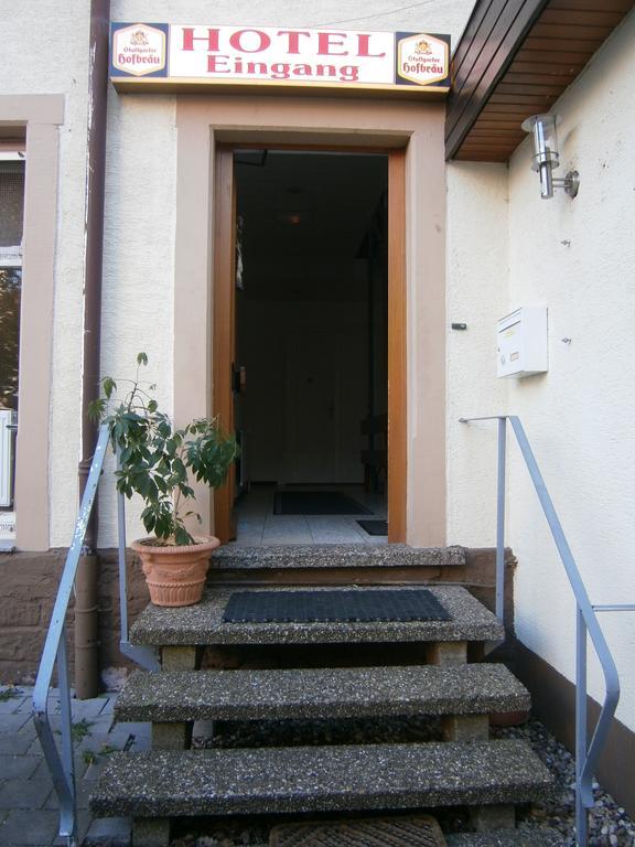 Hotel Strauss Waldbronn Zewnętrze zdjęcie