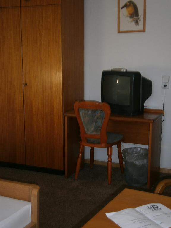 Hotel Strauss Waldbronn Pokój zdjęcie