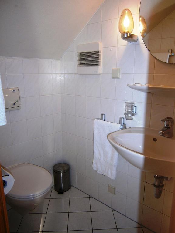 Hotel Strauss Waldbronn Pokój zdjęcie