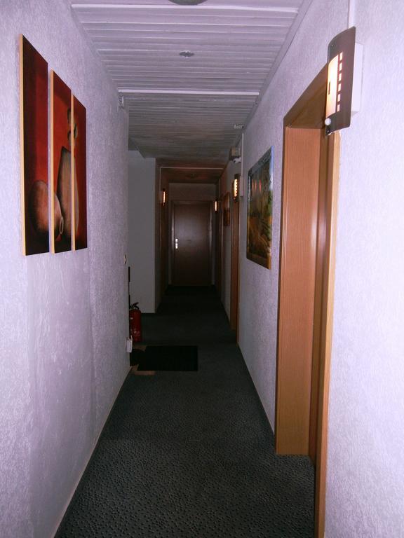 Hotel Strauss Waldbronn Zewnętrze zdjęcie